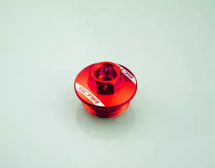 Scar Oil Filler Plug - Suzuki/Yamaha - Red Color - CROSSIN ÖLJYPROPUT JA TÄYTTÖKORKIT - 430-OFP400 - 1