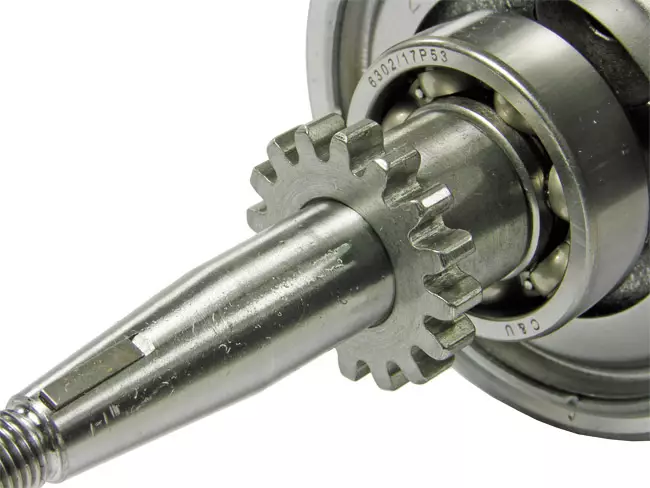 Kampiakseli, 139Qma/Qmb, Öljypumpun Ratas 16 H. - MOPON KAMPIAKSELIT - 301-0121 - 1