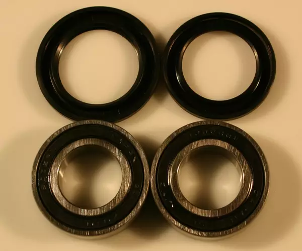 TOURMAX PYÖRÄN LAAKERISARJA - CROSSIN PYÖRÄN LAAKERIT JA STEFAT - 37-5217-01 - 1