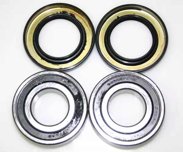 TOURMAX PYÖRÄN LAAKERISARJA - CROSSIN PYÖRÄN LAAKERIT JA STEFAT - 37-5219-82 - 1