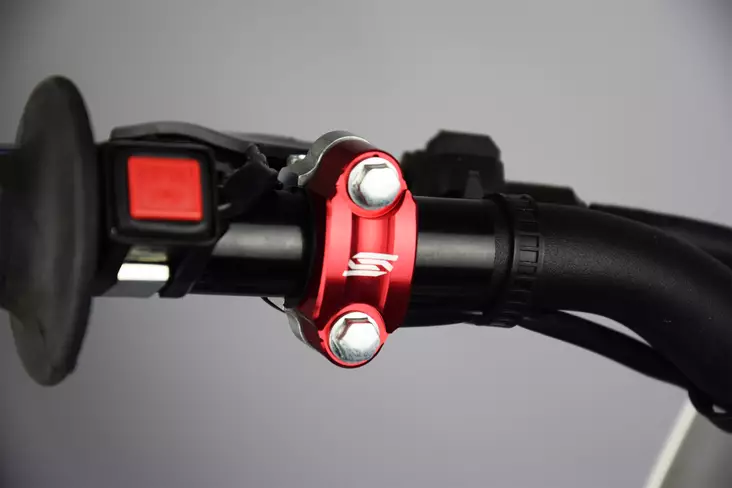 Scar Universal Rotating Bar Clamp - Red - CROSSIN KOROTUSPALAT JA KIINNIKKEET - 430-RBC3 - 1