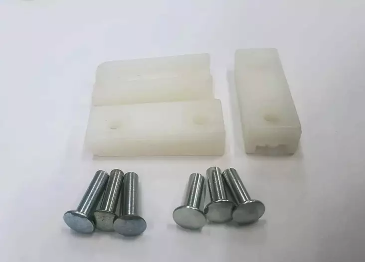 LIUKUPALASARJA LYNX - MK LIUKUNASTAT - 83-665 - 1