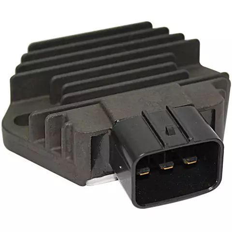 Jännitteensäädin - MÖNKIJÄN JÄNNITTEENSÄÄTIMET - 71-01226 - 1