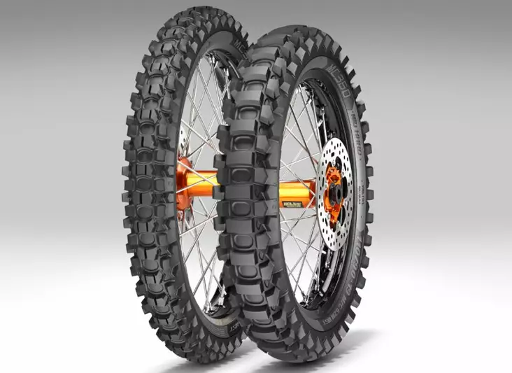Metzeler Mc360 Mid Hard 90/90 - 21 M/C 5 - MP CROSSIRENKAAT - 34-29008 - 1