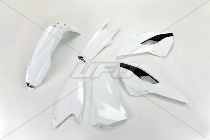 Ufo Muovisarja 4-Osainen Original Hva Te/Fe 125-450 14 - MÖNKIJÄN OSAT - 650-K614-999 - 1
