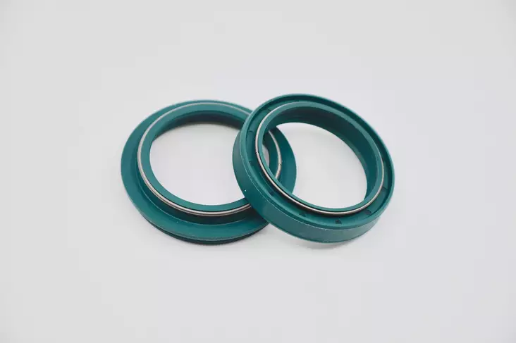 SKF OIL & DUST SEAL 40 MM. - MARZOCCHI - CROSSIN ETUPUTKIEN PÖLYTIIVISTEET - 220-G40M - 1