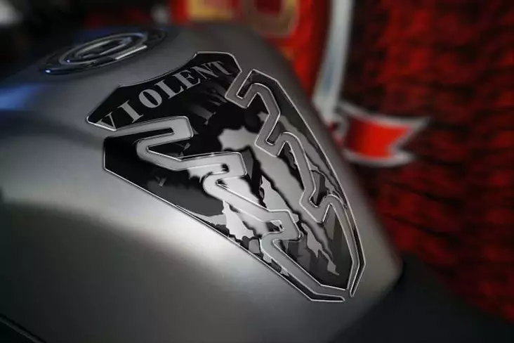 Puig Tank Pad Mod.Violent C/Black - MP TANKINSUOJAT - 33-5519N - 1
