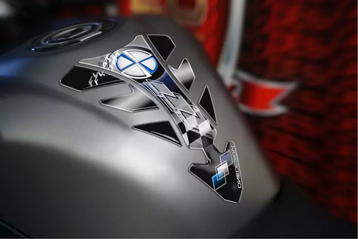 Puig Future Tank Pad Bmw C/Silver - MP TANKINSUOJAT - 33-6460P - 1