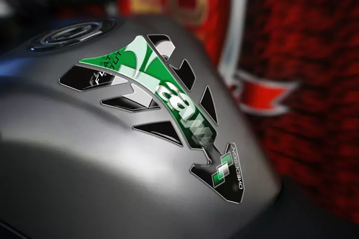 Puig Tank Pad Future Kawasaki C/Green - MP TANKINSUOJAT - 33-5630V - 1